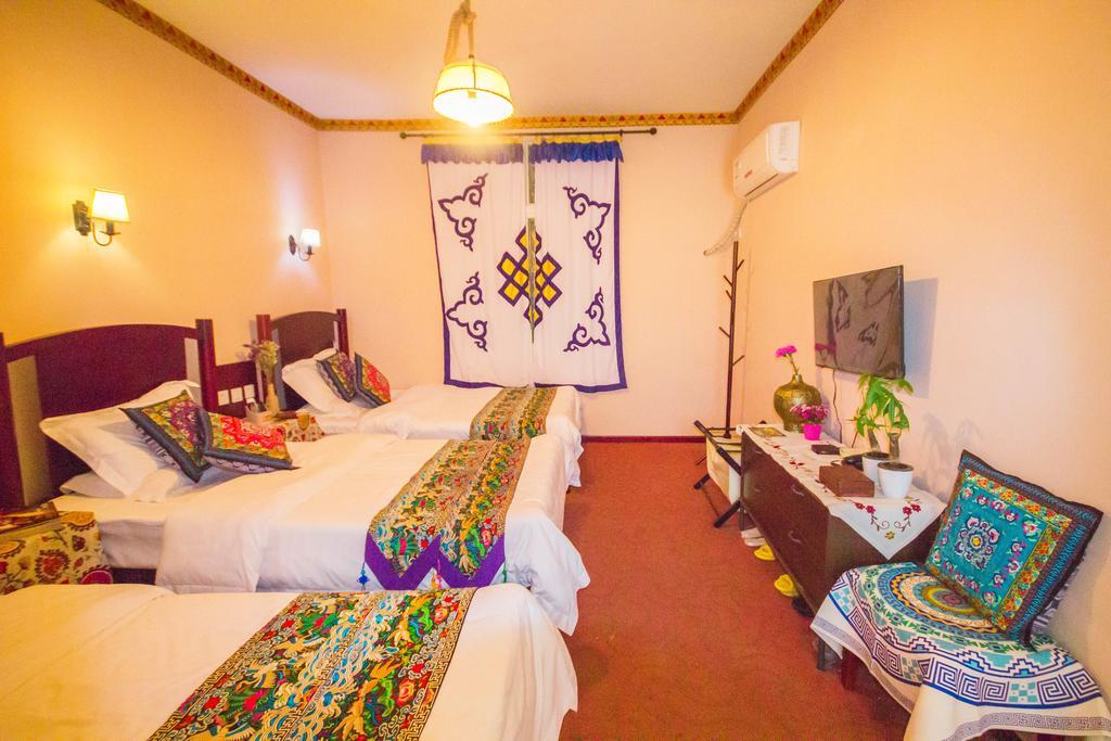 Wo Home Hostel Jiuzhaigou Bagian luar foto