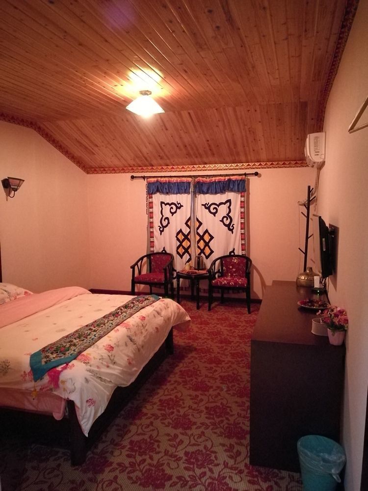 Wo Home Hostel Jiuzhaigou Bagian luar foto